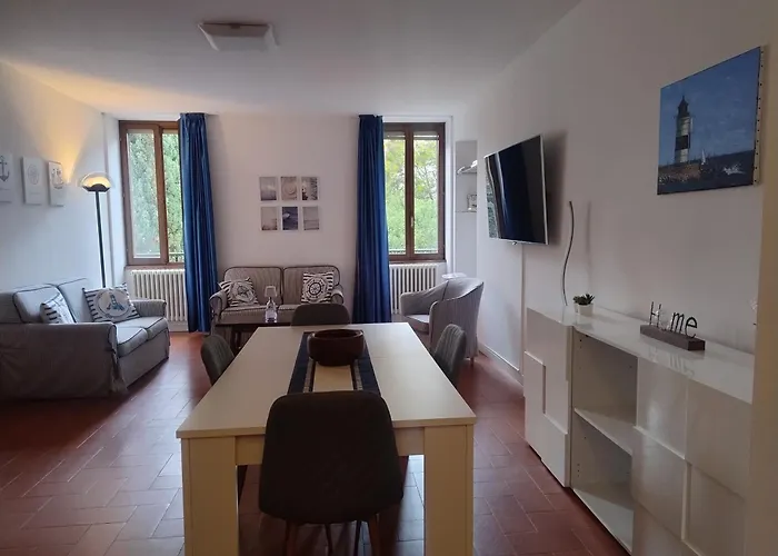 Casa Preziosa - *